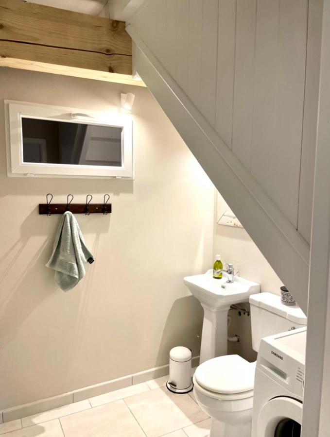 Ferienwohnung Cosy Camon Bolt-Hole Exterior foto